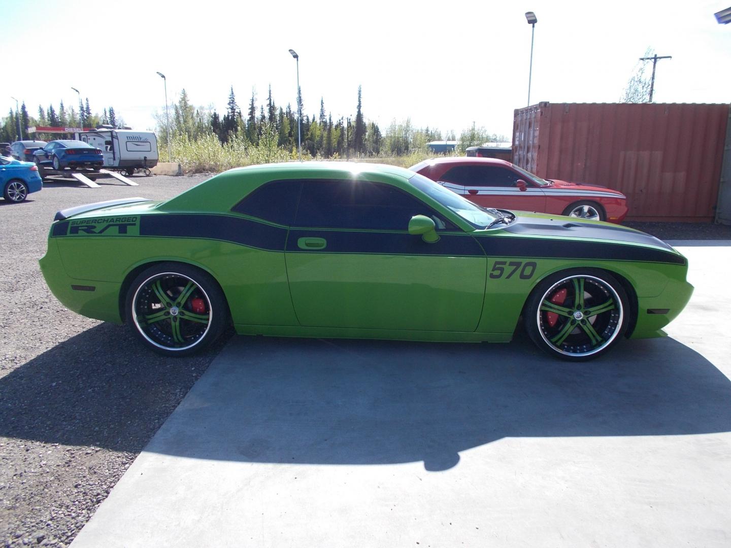 2010 Green and Matte Black Dodge Challenger R/T (2B3CJ5DT8AH) with an 5.7L V8 OHV 16V engine, 6-Speed Manual transmission, located at 2630 Philips Field Rd., Fairbanks, AK, 99709, (907) 458-0593, 64.848068, -147.780609 - Photo#2