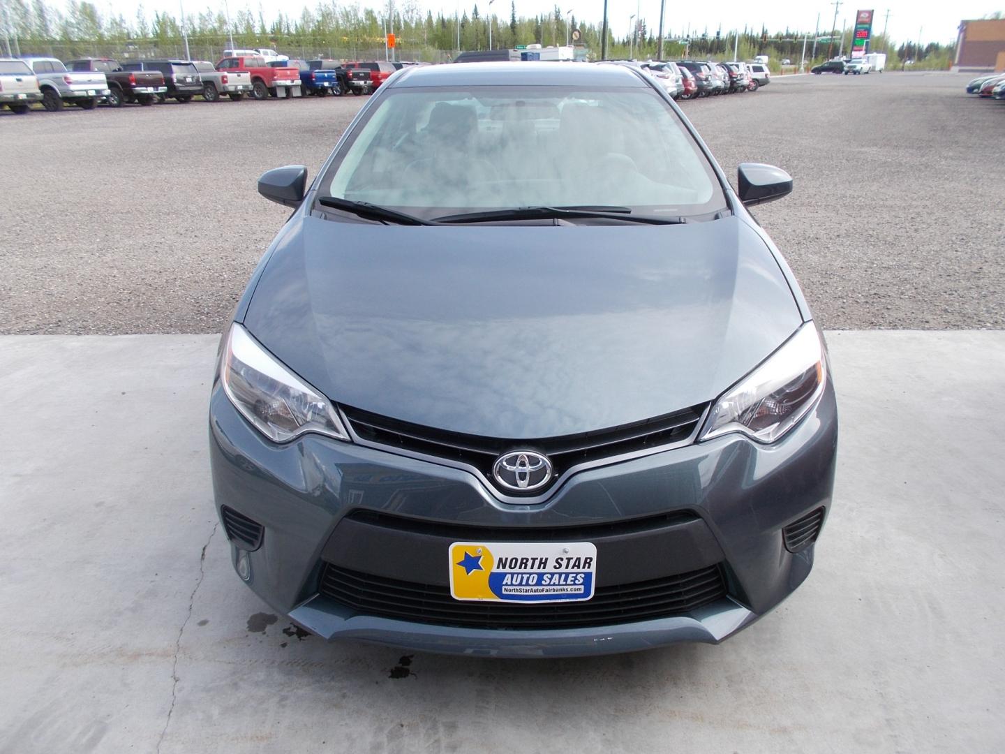 2016 Grey Toyota Corolla L 4-Speed AT (2T1BURHE5GC) with an 1.8L L4 DOHC 16V engine, 4A transmission, located at 2630 Philips Field Rd., Fairbanks, AK, 99709, (907) 458-0593, 64.848068, -147.780609 - Photo#1