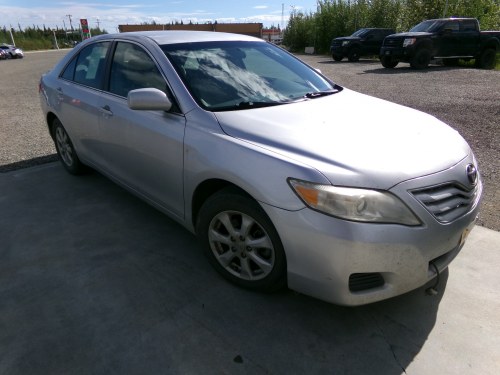 2011 Toyota Camry SE 6-Spd MT