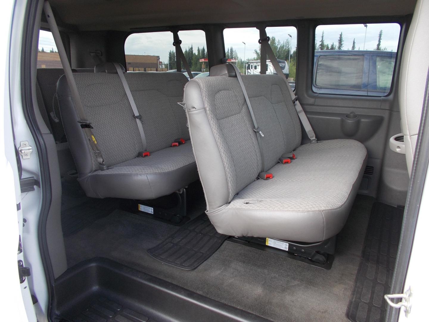 2018 White Chevrolet Express LT 3500 (1GAZGMFP2J1) with an 4.3L V6 DOHC 24V engine, 6A transmission, located at 2630 Philips Field Rd., Fairbanks, AK, 99709, (907) 458-0593, 64.848068, -147.780609 - Photo#5