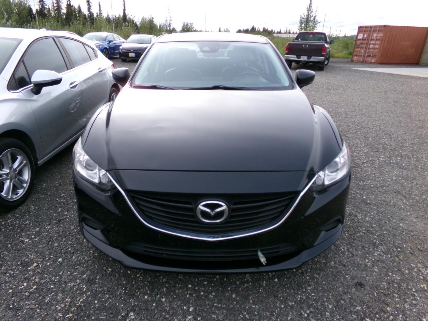 2017 Black Mazda Mazda6 i Touring AT (JM1GL1V51H1) with an 2.5L L4 DOHC 16V engine, 6A transmission, located at 2630 Philips Field Rd., Fairbanks, AK, 99709, (907) 458-0593, 64.848068, -147.780609 - Photo#1