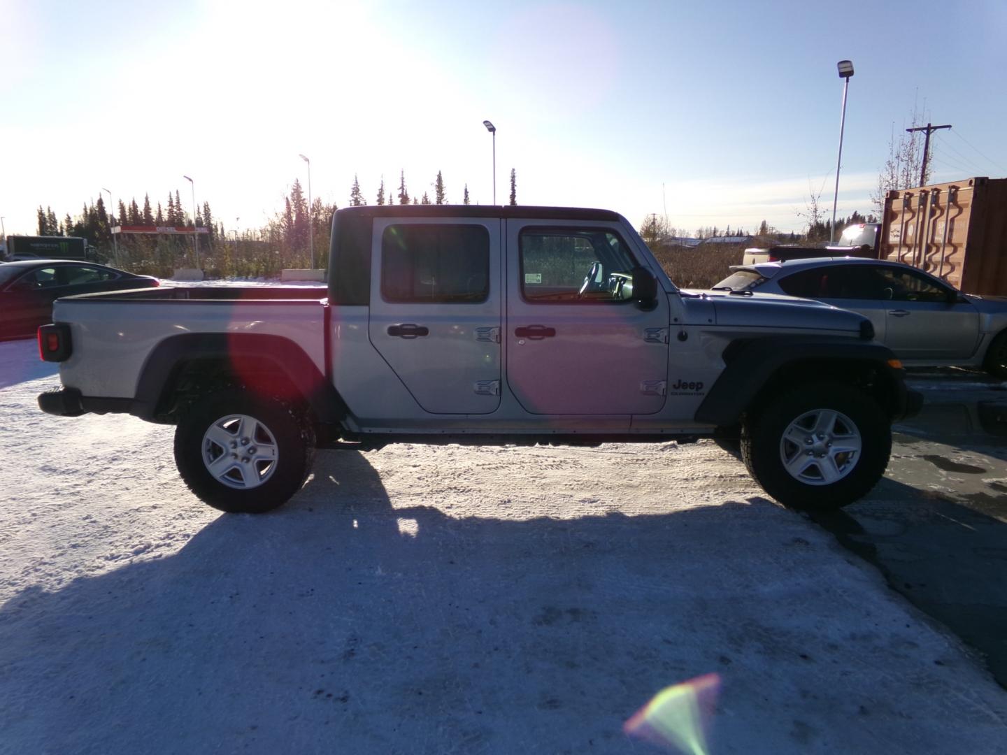 2020 Grey Jeep Gladiator Sport (1C6HJTAG9LL) with an 3.6L V6 DOHC 24V engine, 6M transmission, located at 2630 Philips Field Rd., Fairbanks, AK, 99709, (907) 458-0593, 64.848068, -147.780609 - Photo#2