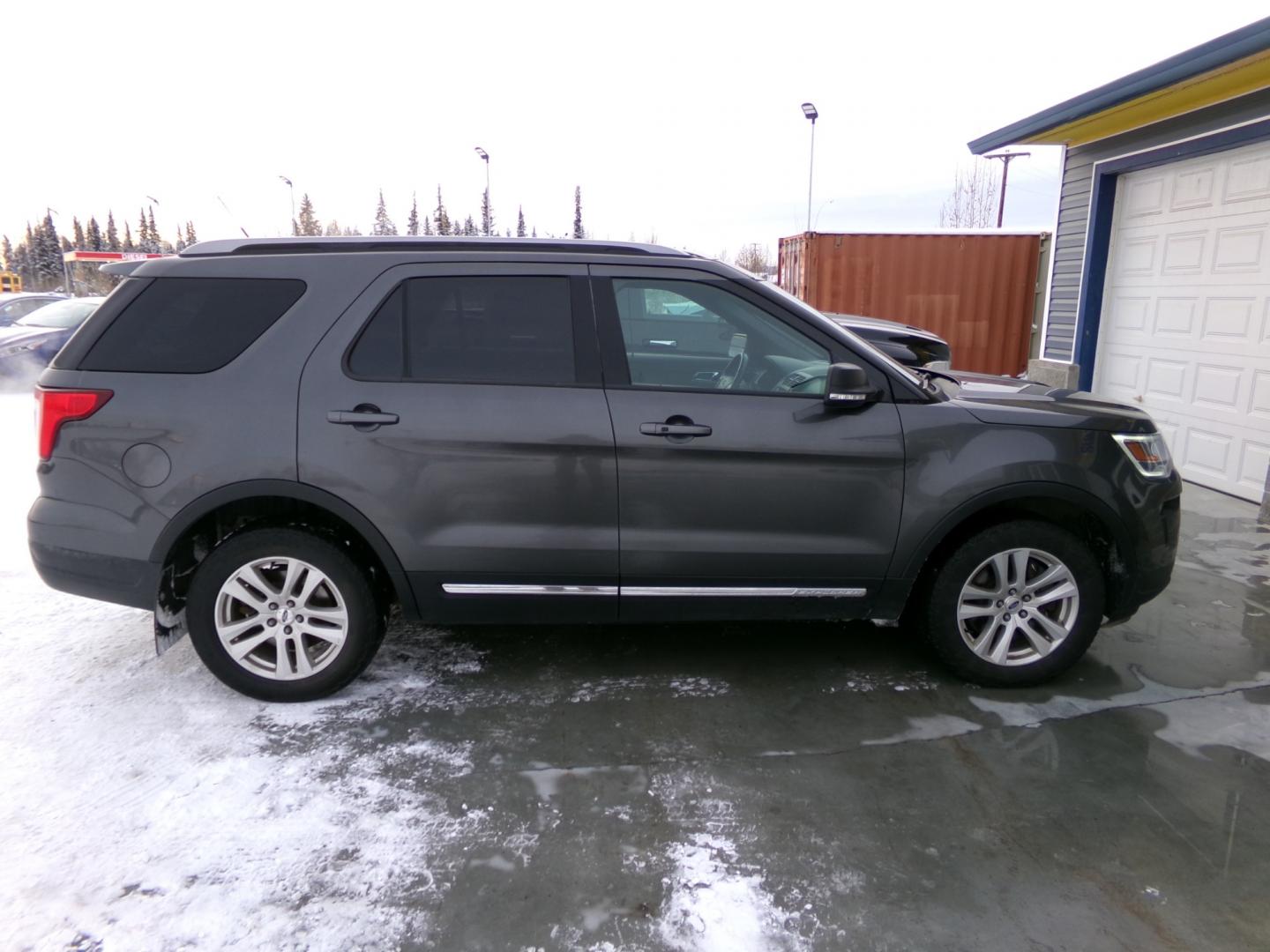 2019 Grey Ford Explorer XLT 4WD (1FM5K8DH3KG) with an 2.3L L4 DOHC 16V engine, 6A transmission, located at 2630 Philips Field Rd., Fairbanks, AK, 99709, (907) 458-0593, 64.848068, -147.780609 - Photo#2