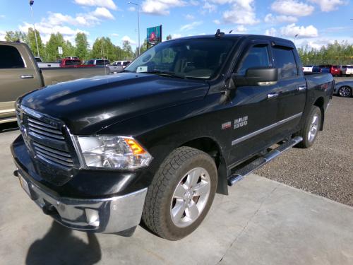 2017 RAM 1500 SLT Crew Cab SWB 4WD