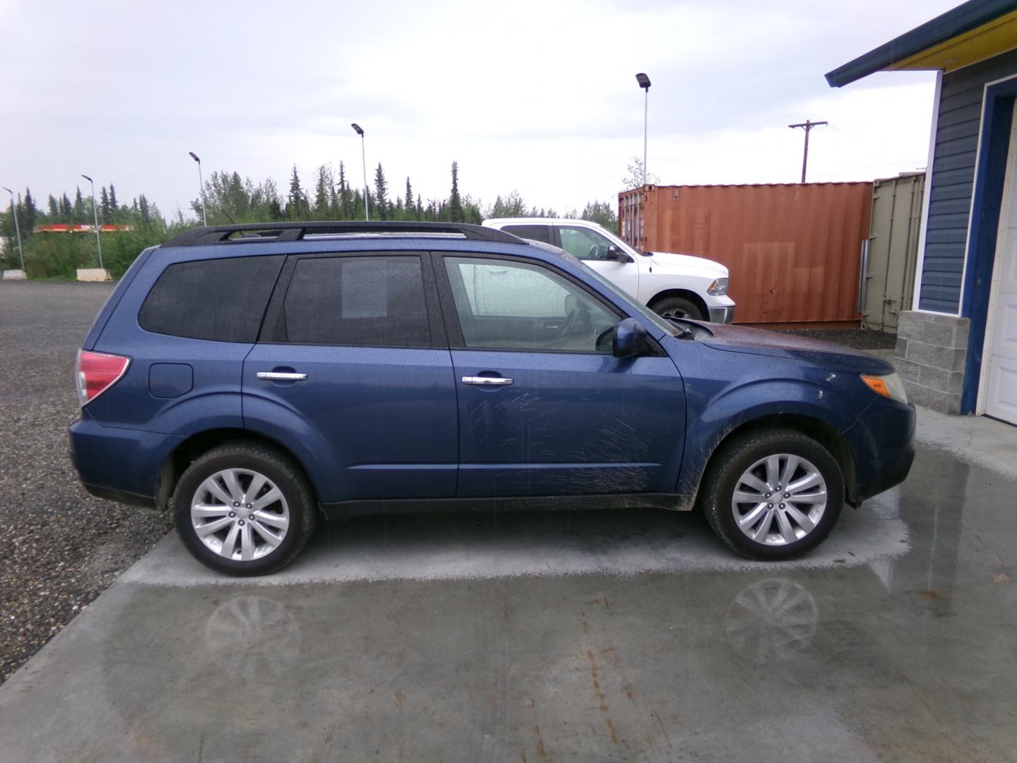 2011 Blue /Black Subaru Forester (JF2SHACC2BH) , located at 2630 Philips Field Rd., Fairbanks, AK, 99709, (907) 458-0593, 64.848068, -147.780609 - Photo#2