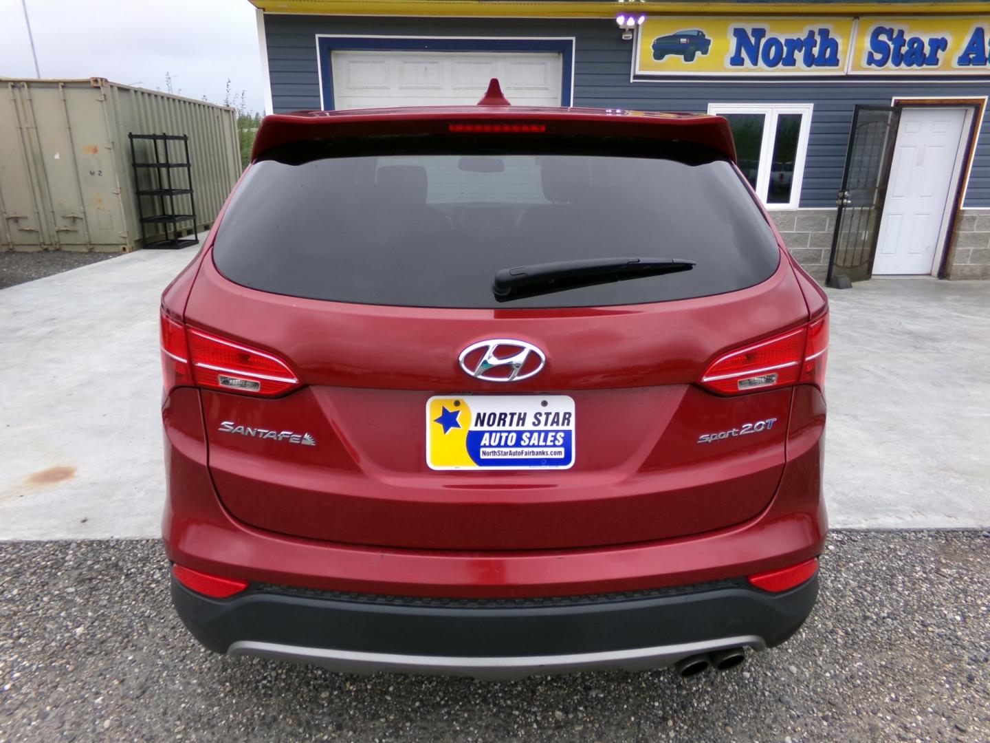 2013 Red Hyundai Santa Fe (5XYZW3LA4DG) , located at 2630 Philips Field Rd., Fairbanks, AK, 99709, (907) 458-0593, 64.848068, -147.780609 - Photo#3