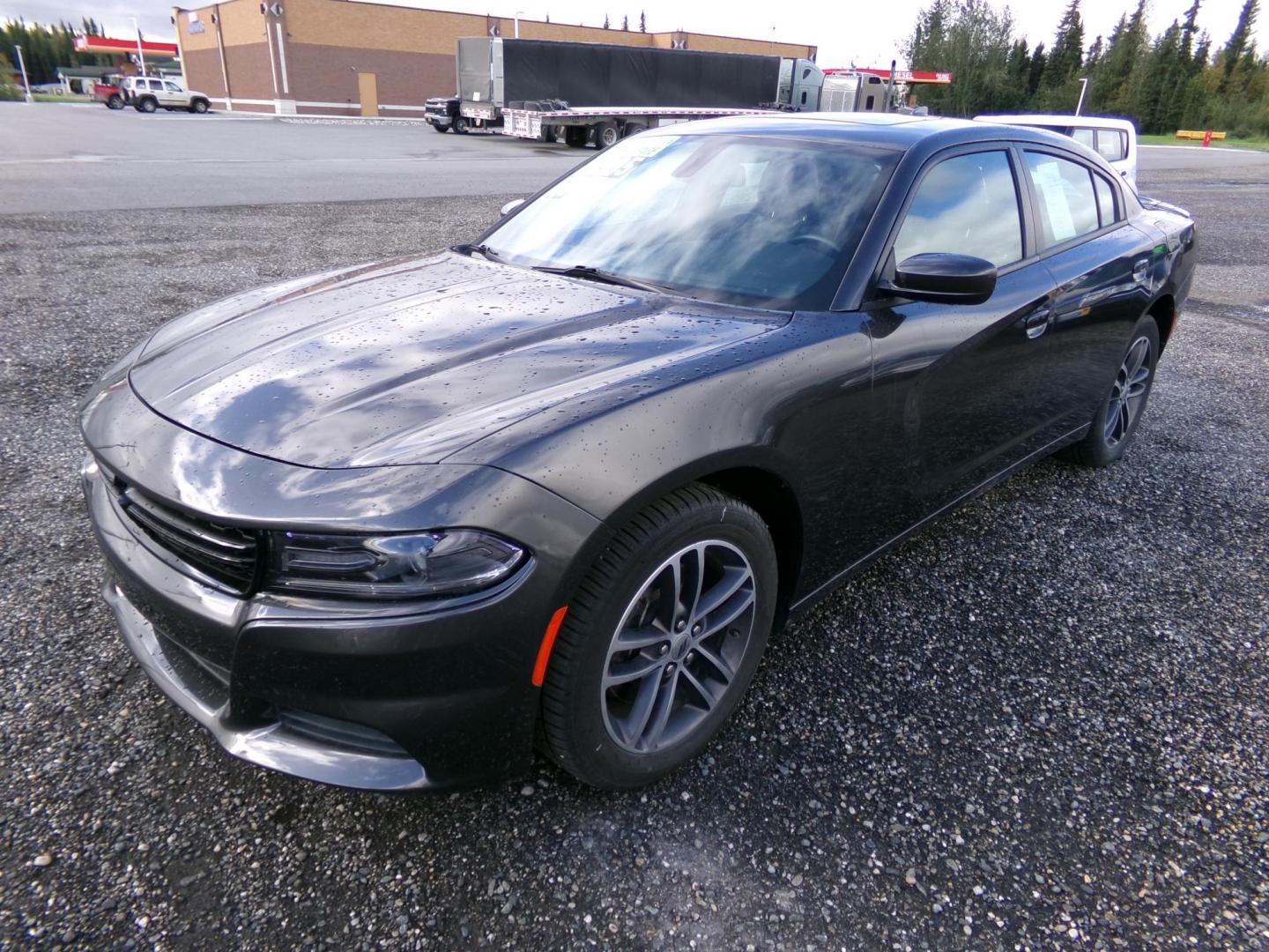 2018 Grey Dodge Charger SXT AWD (2C3CDXJG7JH) with an 3.6L V6 DOHC 24V engine, 8A transmission, located at 2630 Philips Field Rd., Fairbanks, AK, 99709, (907) 458-0593, 64.848068, -147.780609 - Photo#0