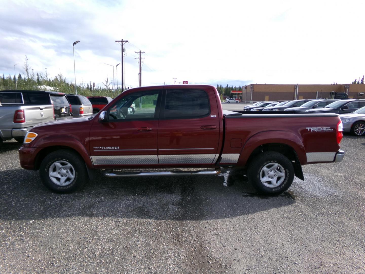 2004 Red Toyota Tundra SR5 Double Cab 4WD (5TBDT44184S) with an 4.7L V8 DOHC 32V engine, 4-Speed Automatic Overdrive transmission, located at 2630 Philips Field Rd., Fairbanks, AK, 99709, (907) 458-0593, 64.848068, -147.780609 - Photo#1