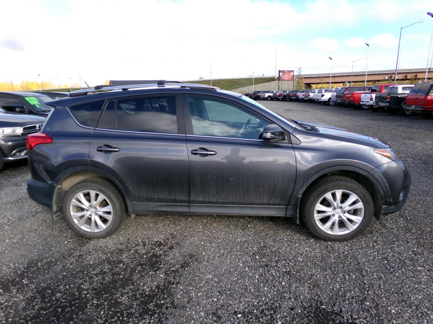 2015 Toyota RAV4 Limited AWD (2T3DFREV7FW) with an 2.5L L4 DOHC 16V engine, 6-Speed Automatic transmission, located at 2630 Philips Field Rd., Fairbanks, AK, 99709, (907) 458-0593, 64.848068, -147.780609 - Photo#1