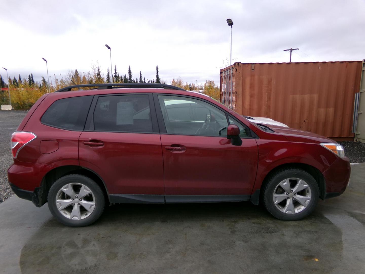 2015 Red /Black Subaru Forester 2.5i Premium (JF2SJADC5FH) with an 2.5L H4 SOHC 16V engine, 6-Speed Automatic transmission, located at 2630 Philips Field Rd., Fairbanks, AK, 99709, (907) 458-0593, 64.848068, -147.780609 - Photo#2