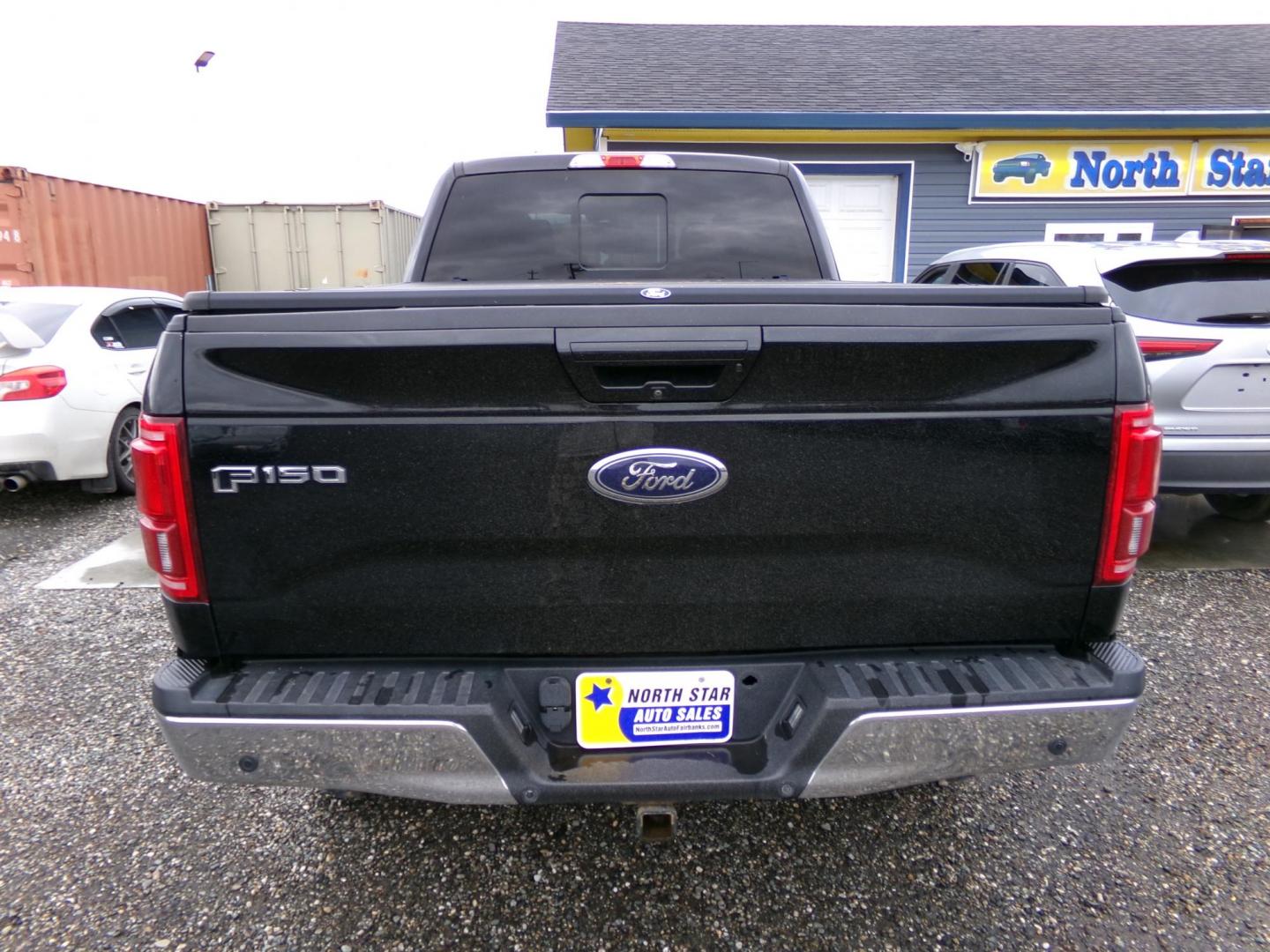 2016 Black Ford F-150 XL SuperCrew 6.5-ft. Bed 4WD (1FTFW1EG0GK) with an 3.5 V6 engine, 6A transmission, located at 2630 Philips Field Rd., Fairbanks, AK, 99709, (907) 458-0593, 64.848068, -147.780609 - Photo#3