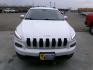 2018 White Jeep Cherokee Latitude 4WD (1C4PJMCB9JD) with an 2.4L L4 DOHC 16V engine, 9A transmission, located at 2630 Philips Field Rd., Fairbanks, AK, 99709, (907) 458-0593, 64.848068, -147.780609 - Photo#3