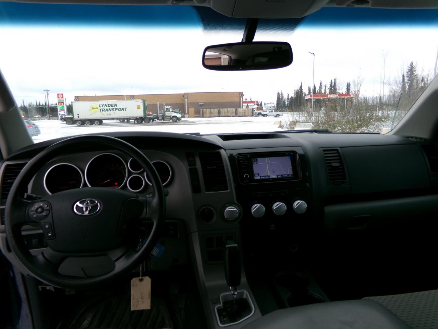 2013 Blue Toyota Tundra Tundra-Grade 5.7L FFV Double Cab 4WD (5TFUW5F19DX) with an 5.7L V8 DOHC 32V FFV engine, 6-Speed Automatic Overdrive transmission, located at 2630 Philips Field Rd., Fairbanks, AK, 99709, (907) 458-0593, 64.848068, -147.780609 - Photo#6