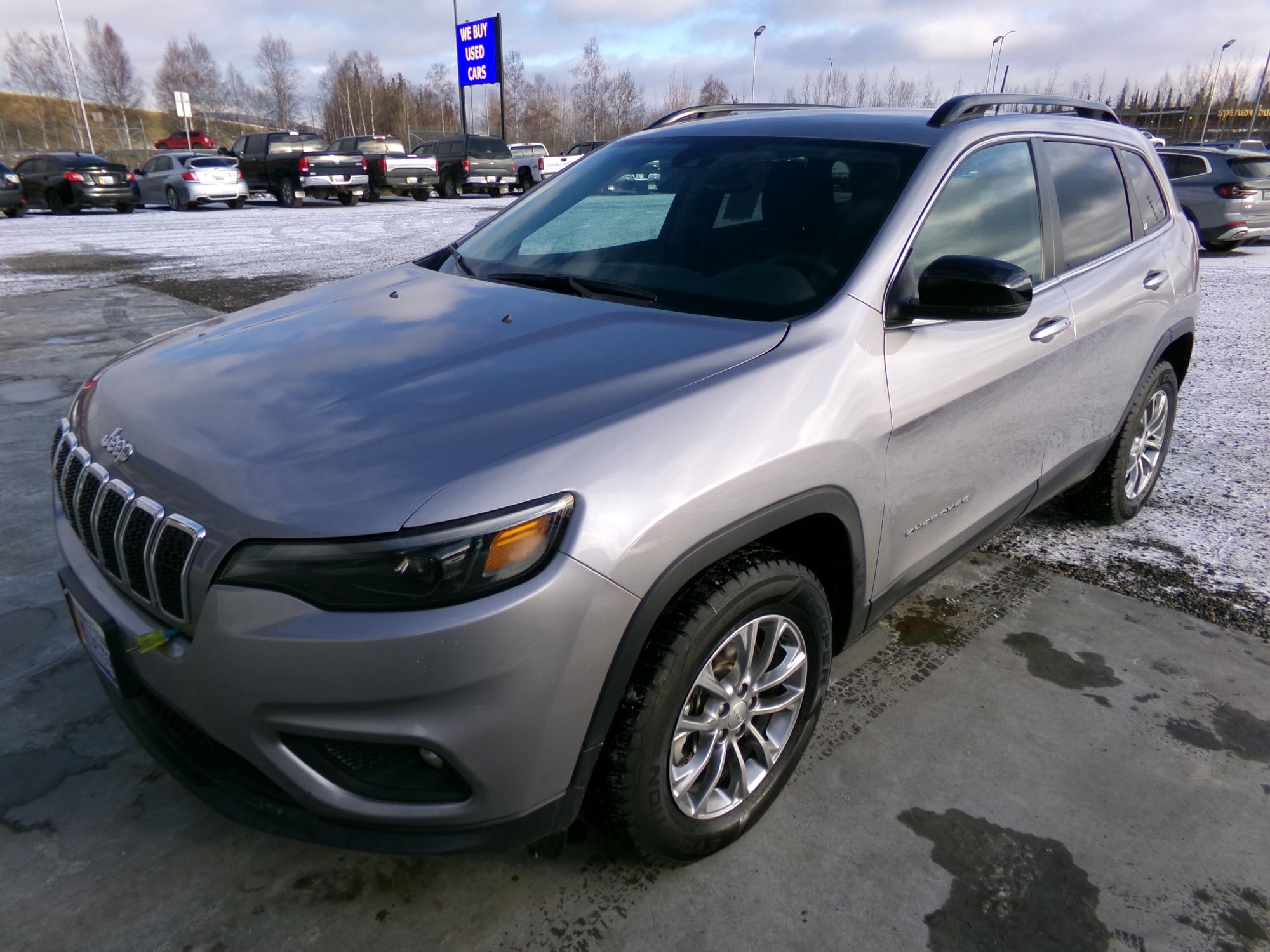 photo of 2022 Jeep Cherokee Latitude Lux 4WD