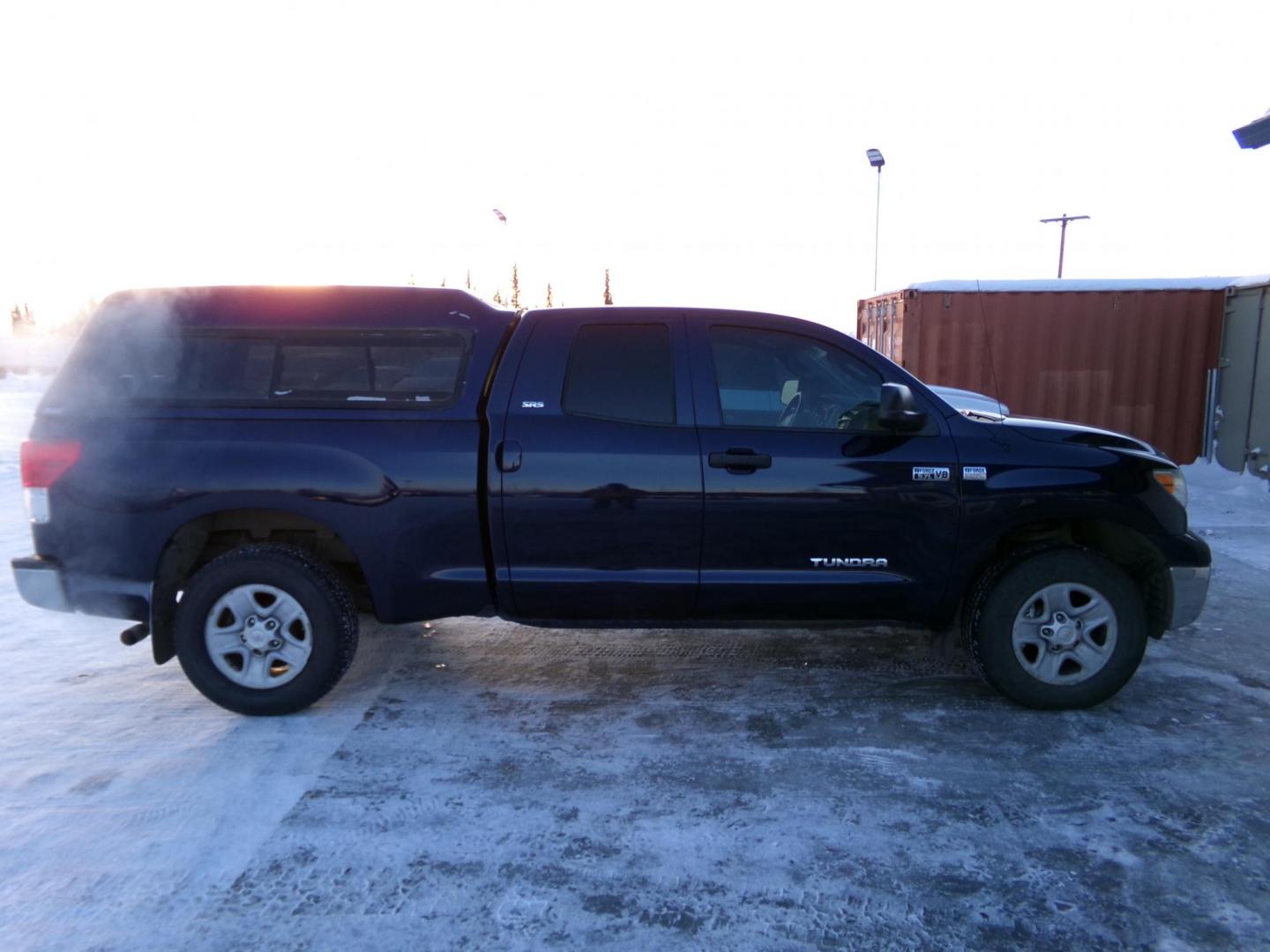 2010 Blue Toyota Tundra Tundra-Grade Double Cab 4.6L 4WD (5TFUM5F18AX) with an 4.6L V8 DOHC 32V engine, 5-Speed Aut transmission, located at 2630 Philips Field Rd., Fairbanks, AK, 99709, (907) 458-0593, 64.848068, -147.780609 - Photo#2