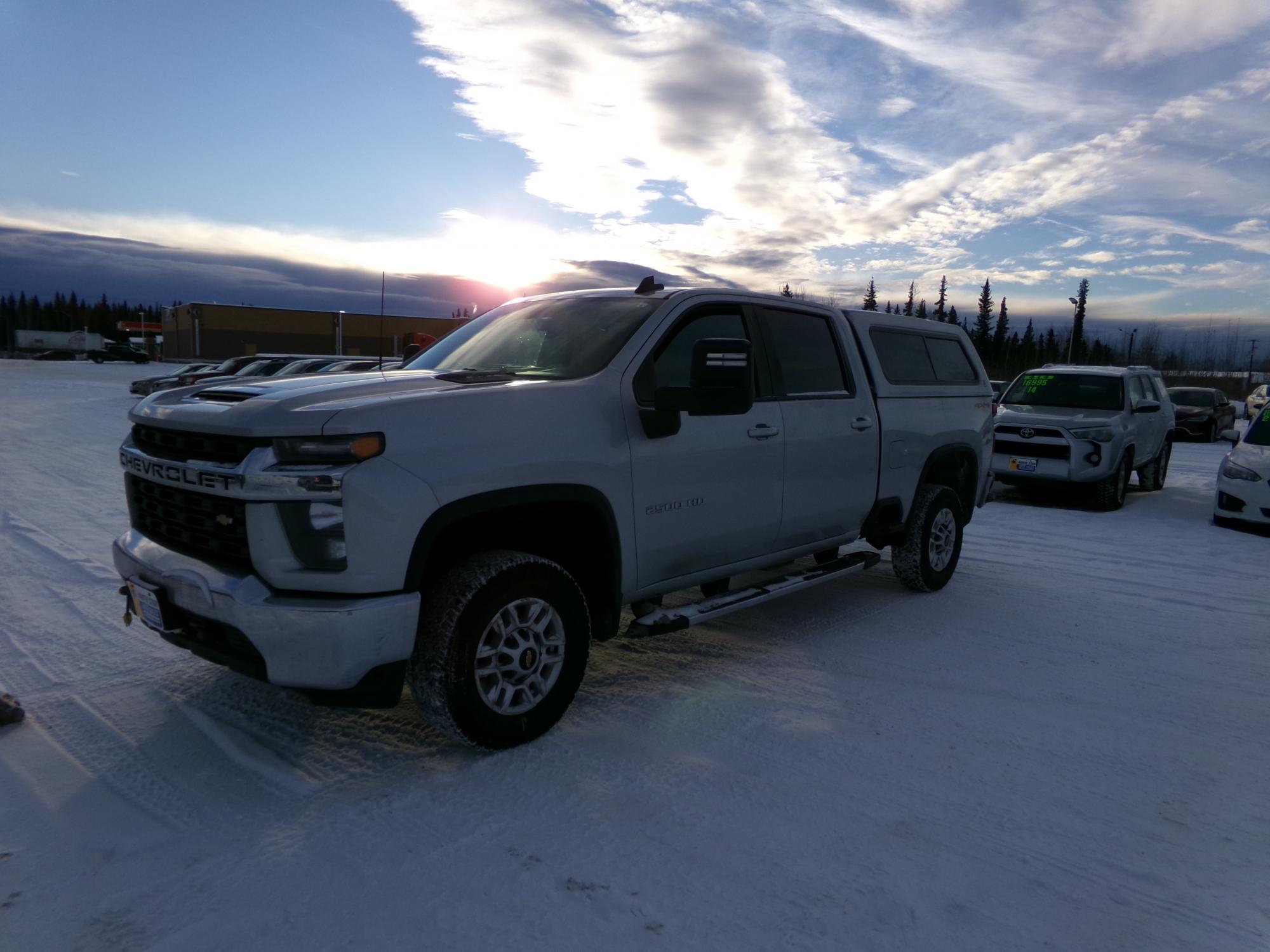 photo of 2020 Chevrolet Silverado 2500HD LT Crew Cab Short Box 4WD