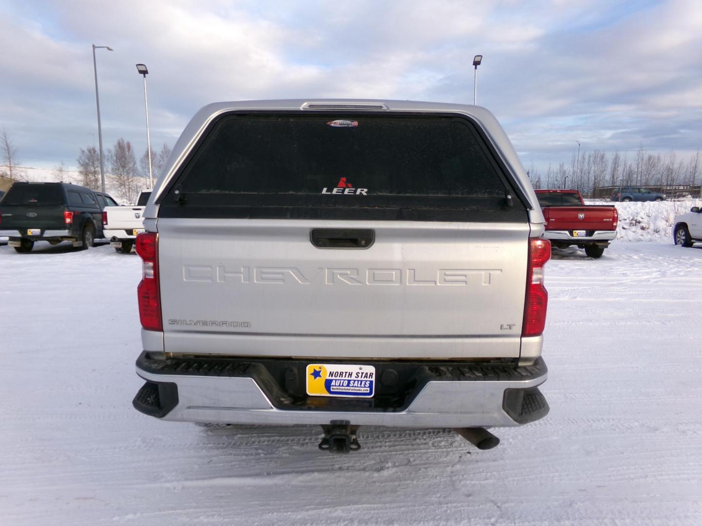 2020 Silver /Black Chevrolet Silverado 2500HD LT Crew Cab Short Box 4WD (1GC4YNE75LF) with an 6.6L V8 OHV 16V engine, 6A transmission, located at 2630 Philips Field Rd., Fairbanks, AK, 99709, (907) 458-0593, 64.848068, -147.780609 - Photo#3