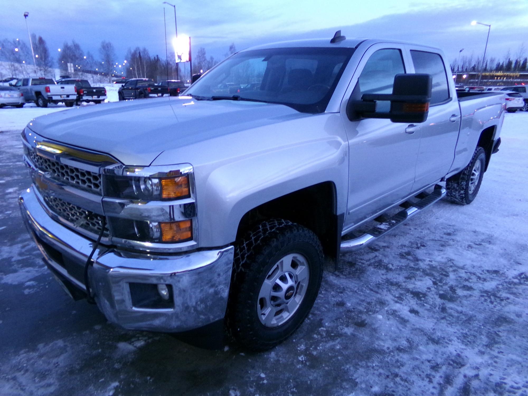 photo of 2019 Chevrolet Silverado 2500HD LT 4WD