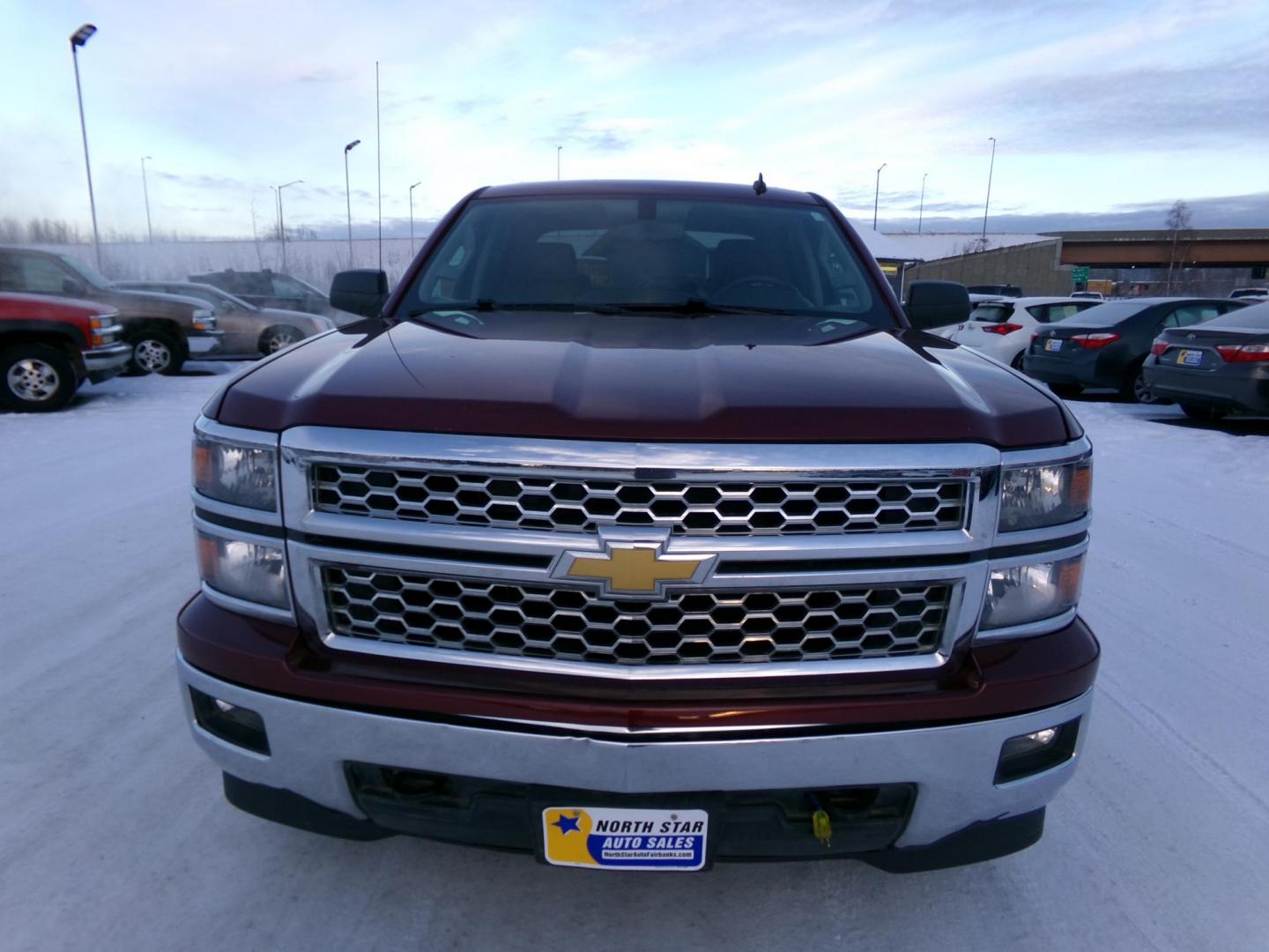 2014 Red Chevrolet Silverado 1500 1LT Crew Cab 4WD (3GCUKREC8EG) with an 5.3L V8 OHV 16V engine, 6-Speed Automatic transmission, located at 2630 Philips Field Rd., Fairbanks, AK, 99709, (907) 458-0593, 64.848068, -147.780609 - Photo#2