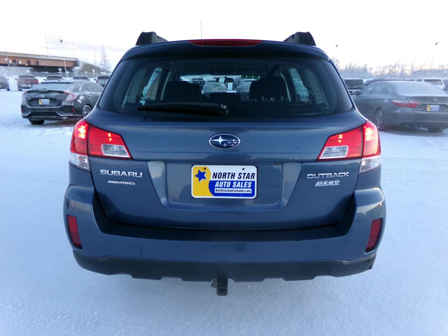 2013 Blue Subaru Outback 2.5i (4S4BRBAC5D3) with an 2.5L H4 DOHC 16V engine, located at 2630 Philips Field Rd., Fairbanks, AK, 99709, (907) 458-0593, 64.848068, -147.780609 - Photo#3