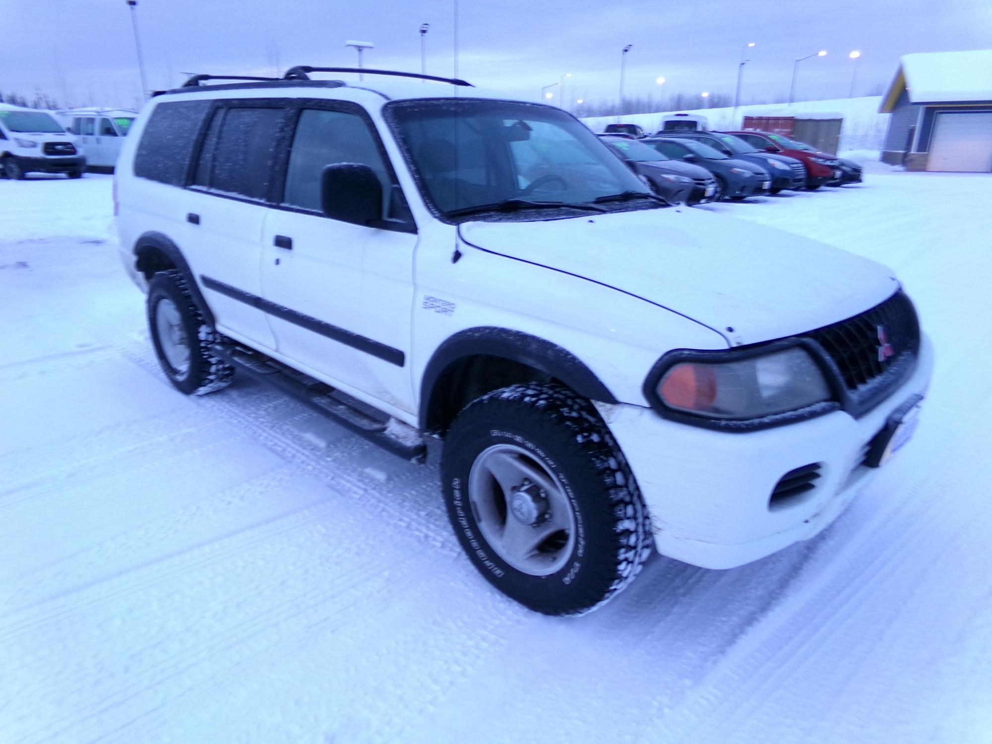 photo of 2000 Mitsubishi Montero Sport LS 4WD