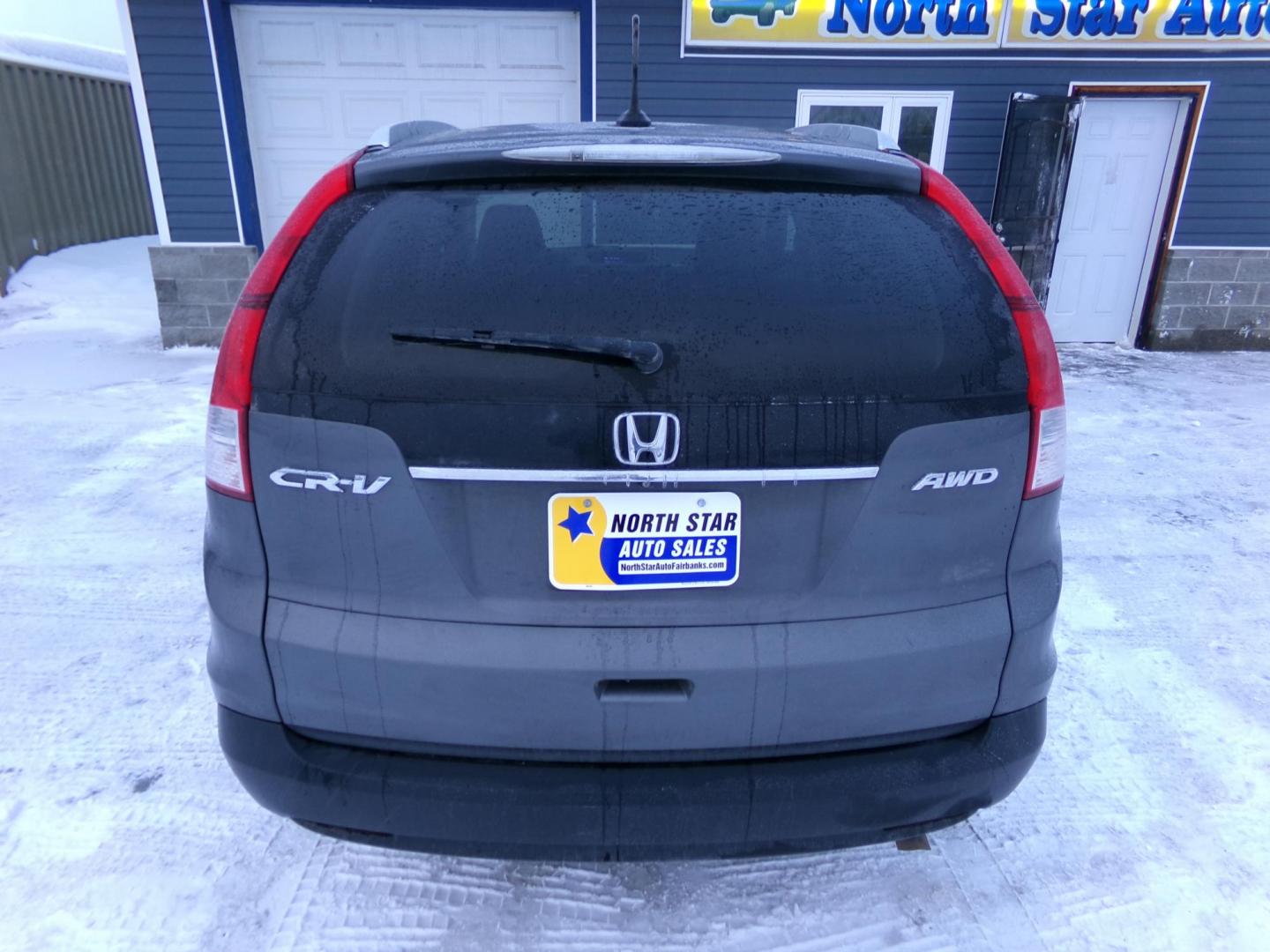 2013 Grey Honda CR-V EX-L 4WD 5-Speed AT (2HKRM4H70DH) with an 2.4L L4 DOHC 16V engine, 5-Speed Automatic transmission, located at 2630 Philips Field Rd., Fairbanks, AK, 99709, (907) 458-0593, 64.848068, -147.780609 - Photo#3