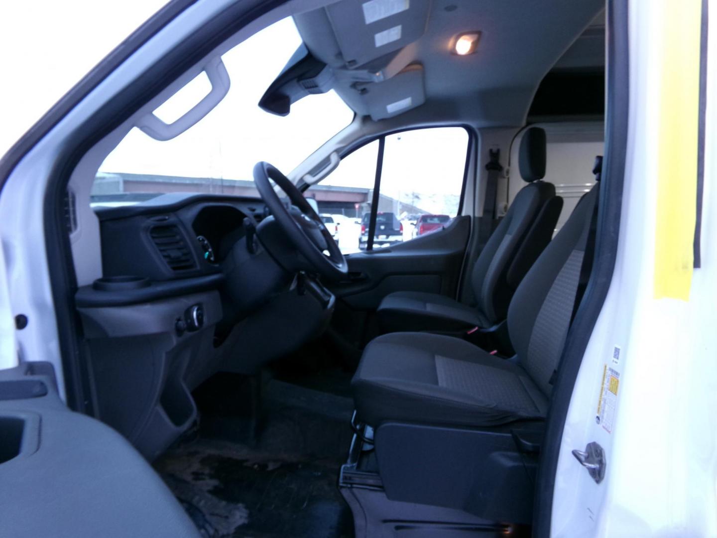 2020 White /Black Ford Transit 250 Van High Roof w/Sliding Pass. 148-in. WB (1FTBR2YGXLK) with an 3.5L V6 DOHC 24V engine, 6A transmission, located at 2630 Philips Field Rd., Fairbanks, AK, 99709, (907) 458-0593, 64.848068, -147.780609 - Photo#5